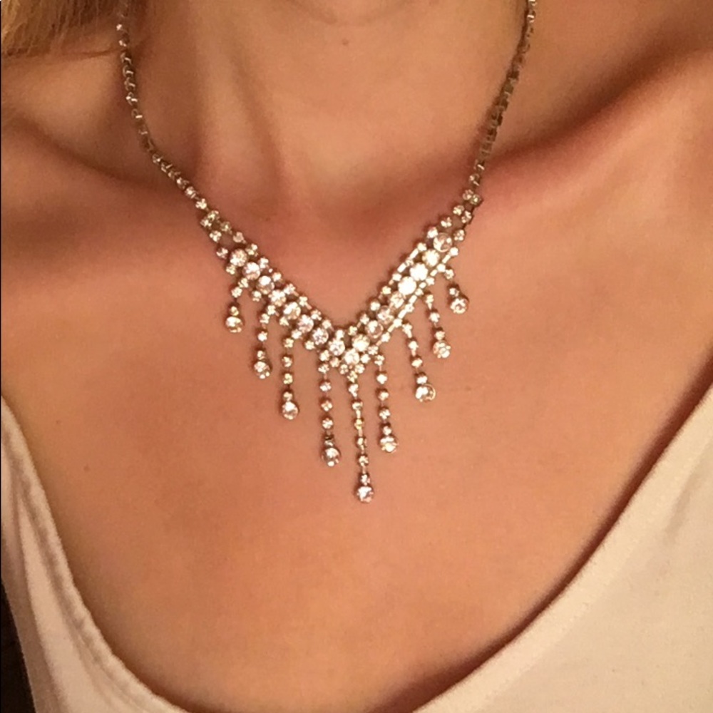 Showy Prom Necklace - Picture 4 of 4